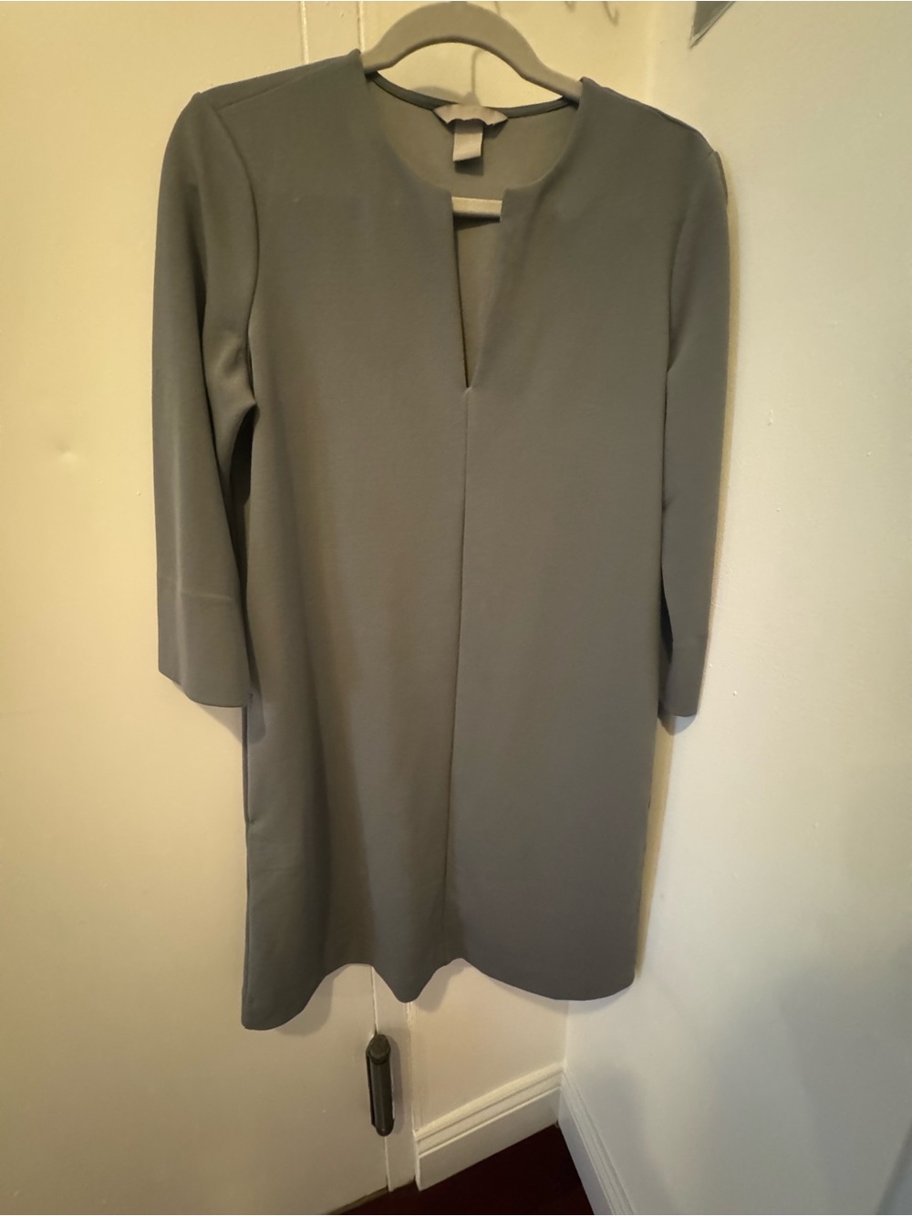 H&M Sage Long Sleeve Shift Dress with Pockets